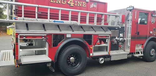 Pierce Arrow Pumper exterior view, photo 4 of 36